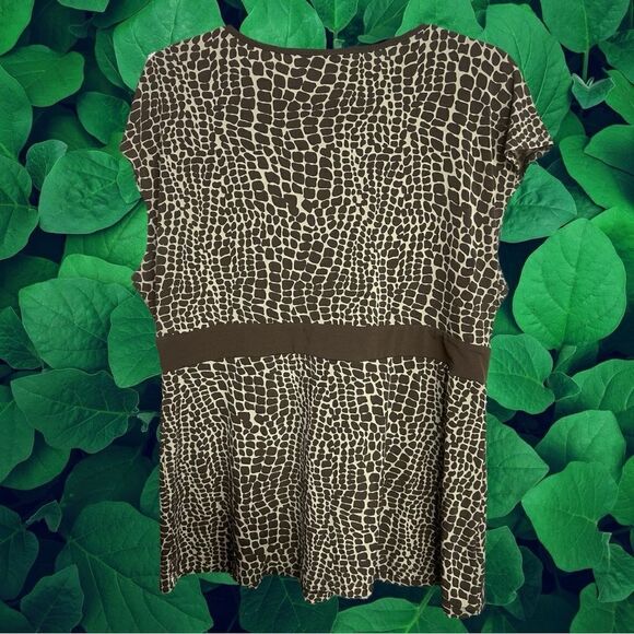 5 for $25🔥Apt. 9 Giraffe Print Brown V-Neck Blouse XL - Picture 2 of 6